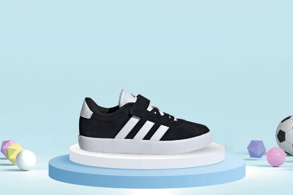 Bilde av adidas