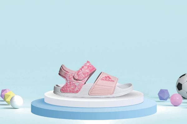 Bilde av adidas