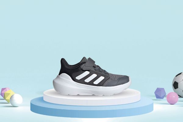 Bilde av adidas TENSAUR RUN