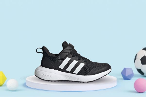 Bilde av adidas