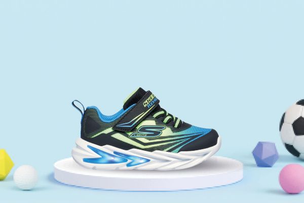 Bilde av skechers blinkesko
